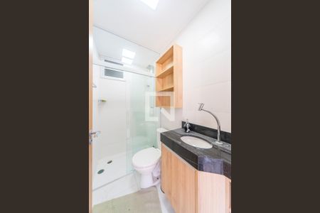 Banheiro  de apartamento para alugar com 1 quarto, 49m² em Jardim Bela Vista, Santo André