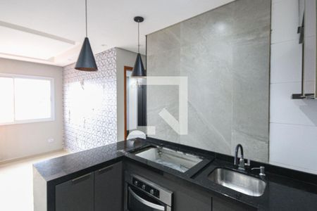 Cozinha de apartamento para alugar com 1 quarto, 39m² em Vila Constança, São Paulo