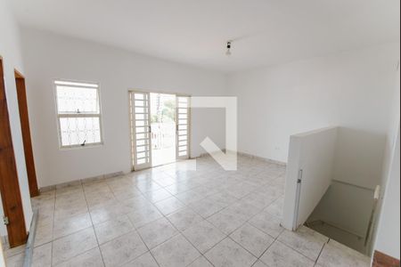 Sala 2 de casa para alugar com 5 quartos, 212m² em Cidade Jardim, Taubaté