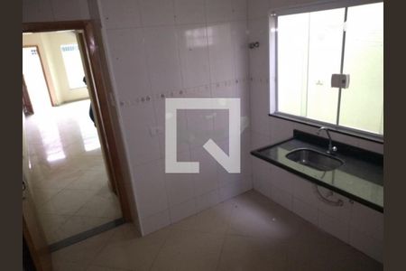 Casa à venda com 3 quartos, 180m² em Vila Invernada, São Paulo