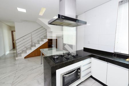 Cozinha de apartamento à venda com 3 quartos, 140m² em Bairro da Glória, Contagem