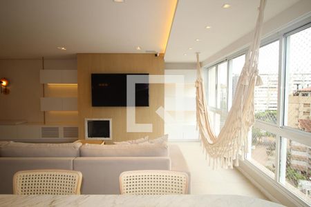 Sala de apartamento para alugar com 3 quartos, 145m² em Petrópolis, Porto Alegre