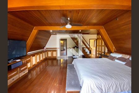 Casa à venda com 4 quartos, 850m² em Campestre, Santo André