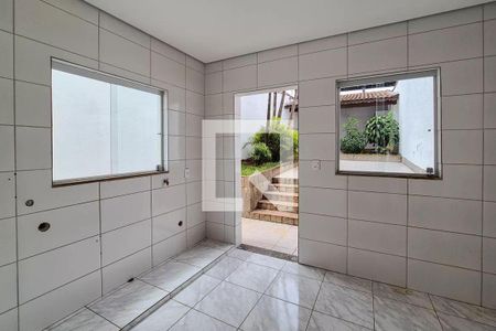 Casa à venda com 4 quartos, 250m² em Nova Petrópolis, São Bernardo do Campo