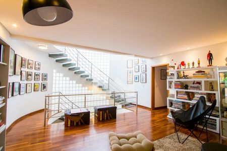 Escritório de casa à venda com 4 quartos, 450m² em Vila Eldizia, Santo André