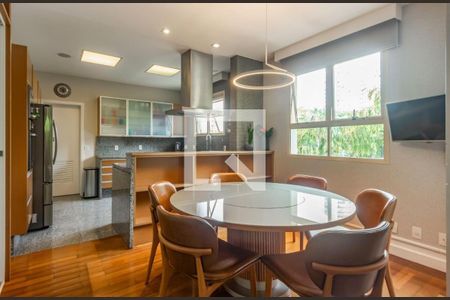 Apartamento à venda com 3 quartos, 311m² em Campo Belo, São Paulo