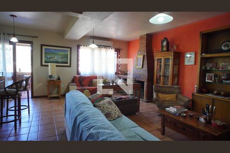 Sala  de casa de condomínio à venda com 5 quartos, 450m² em Nonoai, Porto Alegre