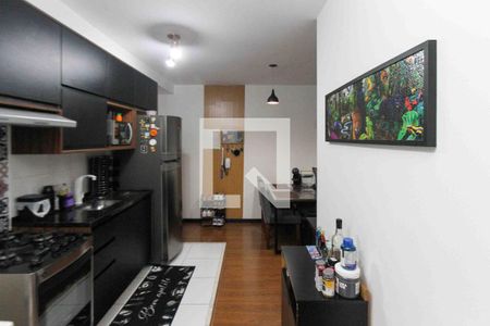 Cozinha e Área de Serviço de apartamento à venda com 2 quartos, 40m² em Vila California, São Paulo