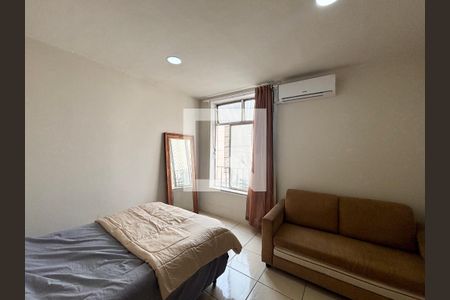 Sala/quarto de apartamento para alugar com 1 quarto, 40m² em Centro, Rio de Janeiro