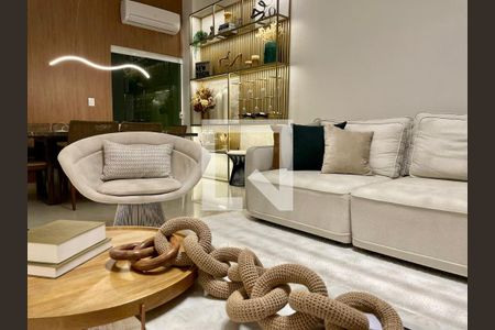 Sala de casa para alugar com 3 quartos, 205m² em Chácara Inglesa, São Paulo