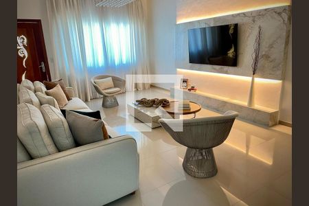 Sala de casa para alugar com 3 quartos, 205m² em Chácara Inglesa, São Paulo