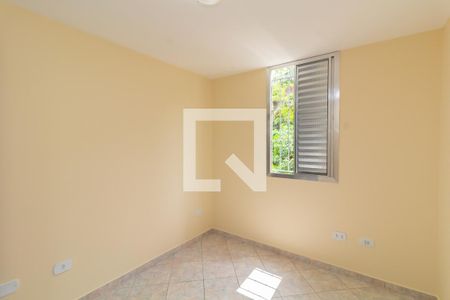 Quarto 2 de apartamento para alugar com 2 quartos, 50m² em Conjunto Habitacional Juscelino Kubitscheck de Oliveira, São Paulo
