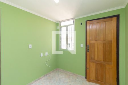 Sala de apartamento para alugar com 2 quartos, 50m² em Conjunto Habitacional Juscelino Kubitscheck de Oliveira, São Paulo