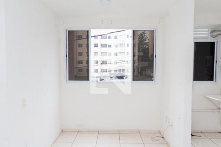 Sala de apartamento para alugar com 2 quartos, 21m² em Campo Grande, Rio de Janeiro
