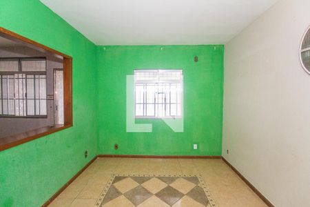Quarto 1 de casa para alugar com 2 quartos, 100m² em Rocha Miranda, Rio de Janeiro