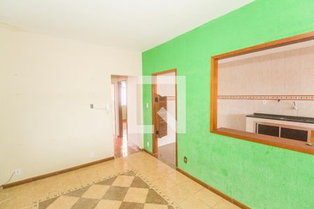 Quarto 1 de casa para alugar com 2 quartos, 100m² em Rocha Miranda, Rio de Janeiro