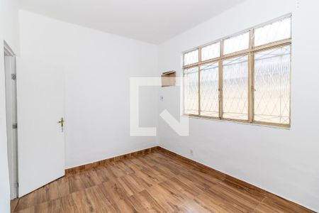 Quarto 2 de casa para alugar com 2 quartos, 80m² em Rocha Miranda, Rio de Janeiro