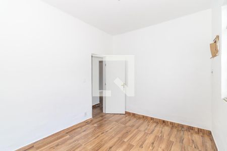 Quarto 2 de casa para alugar com 2 quartos, 80m² em Rocha Miranda, Rio de Janeiro