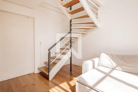 Sala de apartamento para alugar com 1 quarto, 92m² em Moinhos de Vento, Porto Alegre