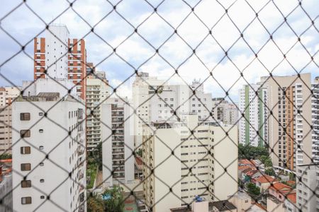 Vista da Sala e Cozinha de apartamento à venda com 3 quartos, 131m² em Perdizes, São Paulo