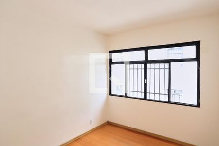 Suíte de apartamento à venda com 4 quartos, 192m² em Santo Antônio, Belo Horizonte