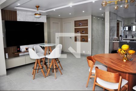 Detalhe - Sala e Sala de Jantar interligada com a Varanda de apartamento para alugar com 4 quartos, 130m² em Jardim Iris, São Paulo