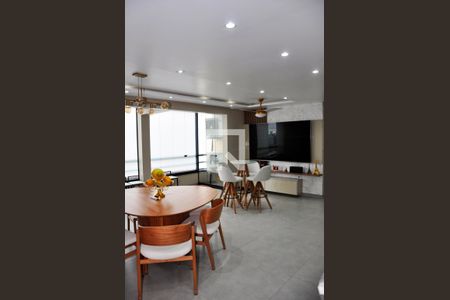 Detalhe - Sala e Sala de Jantar interligada com a Varanda de apartamento para alugar com 4 quartos, 130m² em Jardim Iris, São Paulo