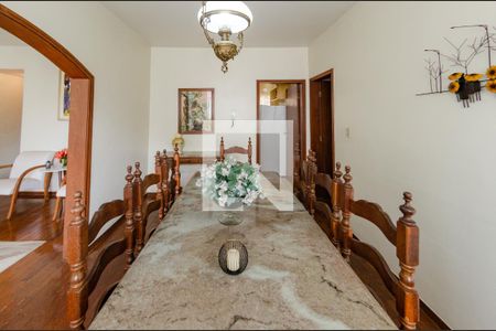 Sala de apartamento à venda com 4 quartos, 120m² em Nova Suíça, Belo Horizonte