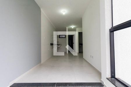 Sala, Cozinha  e Área de serviço de apartamento para alugar com 2 quartos, 44m² em Vila Carrão, São Paulo