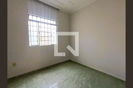 Sala de casa para alugar com 2 quartos, 80m² em Jardim das Alterosas - 2ª Seção, Betim