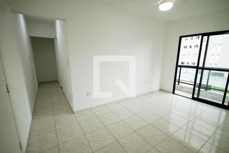 Sala de apartamento para alugar com 2 quartos, 78m² em Boqueirão, Praia Grande