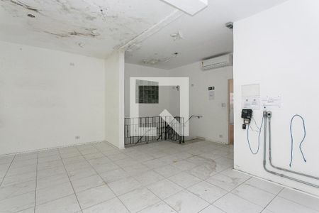 Sala 1 de casa para alugar com 3 quartos, 300m² em Vila Gomes Cardim, São Paulo