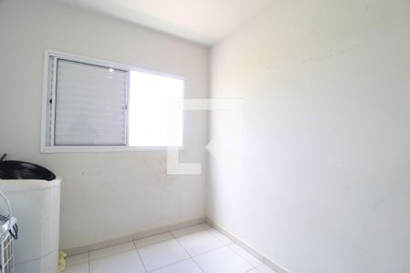 Quarto 1 de apartamento para alugar com 2 quartos, 50m² em Morumbi, Uberlândia