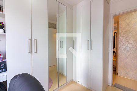 Quarto 1 de apartamento para alugar com 2 quartos, 44m² em São Pedro, Osasco