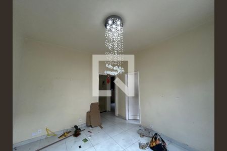 Sala de casa para alugar com 2 quartos, 70m² em Todos Os Santos, Rio de Janeiro