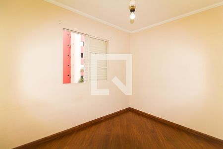 Quarto 1 de apartamento para alugar com 2 quartos, 49m² em Vila Carmosina, São Paulo