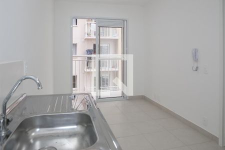 Sala e Cozinha de apartamento para alugar com 1 quarto, 32m² em Bom Retiro, São Paulo