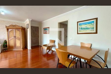 Sala de apartamento à venda com 3 quartos, 125m² em Vila Madalena, São Paulo