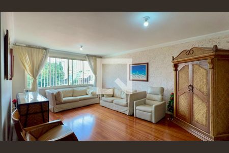 Sala de apartamento à venda com 3 quartos, 125m² em Vila Madalena, São Paulo