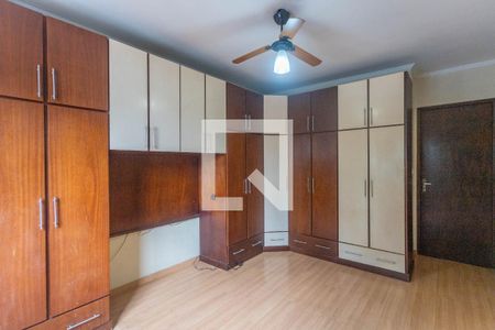 Quarto 1  de casa à venda com 3 quartos, 182m² em Taboão, Diadema