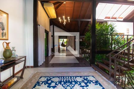 Sala de casa de condomínio à venda com 4 quartos, 838m² em Santo Antônio, Niterói