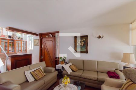 Sala de casa à venda com 3 quartos, 250m² em Jardim da Gloria, São Paulo