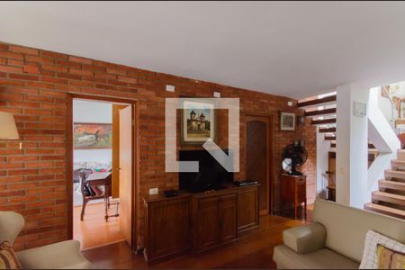 Sala de casa à venda com 3 quartos, 250m² em Jardim da Gloria, São Paulo