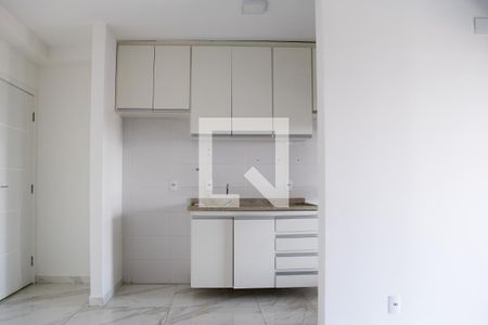 Sala/Cozinha de apartamento para alugar com 2 quartos, 60m² em Vila Esperança, São Paulo