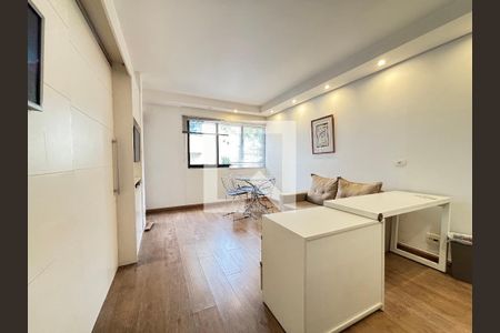 Sala/Cozinha de apartamento para alugar com 1 quarto, 40m² em Indianópolis, São Paulo