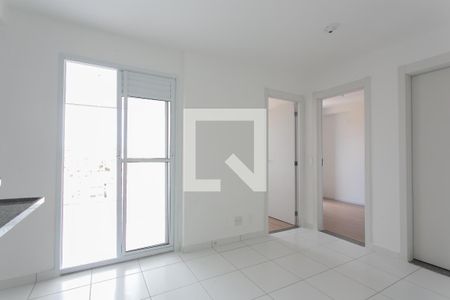 Sala / Cozinha  de apartamento para alugar com 2 quartos, 46m² em Vila Brasil, São Paulo