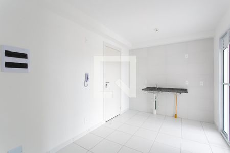 Sala / Cozinha  de apartamento para alugar com 2 quartos, 46m² em Vila Brasil, São Paulo