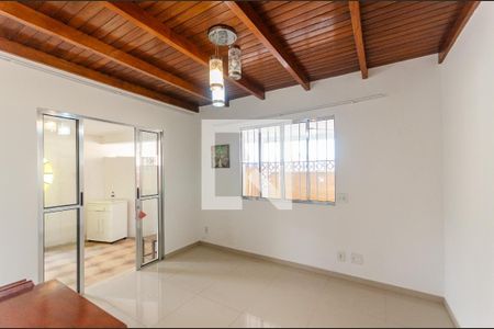 Sala de casa para alugar com 2 quartos, 159m² em Vila Barreto, São Paulo