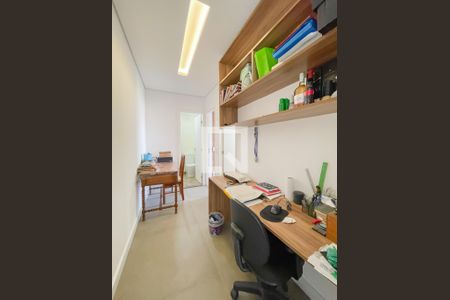 Corredor de apartamento para alugar com 2 quartos, 48m² em Novo Osasco, Osasco