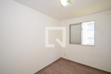 Quarto 1 de apartamento para alugar com 2 quartos, 35m² em Parque Munhoz, São Paulo